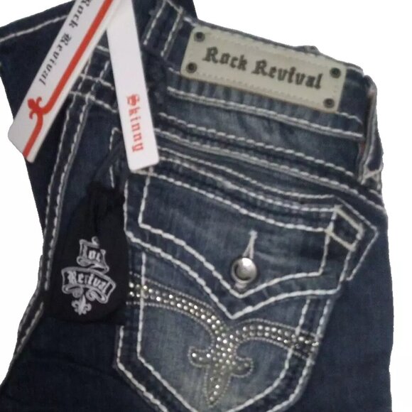 Rock Revival Women's 26 Scarlet Skinny Embellished Rhinestones NWT - Picture 1 of 8
